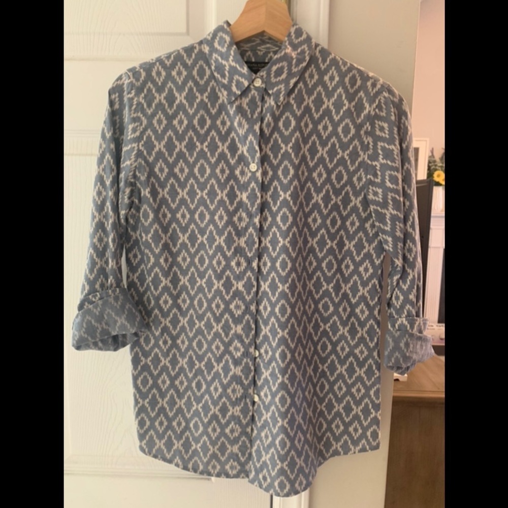 Banana Repunlic Soft Wash Light Blue Ikat Button Down